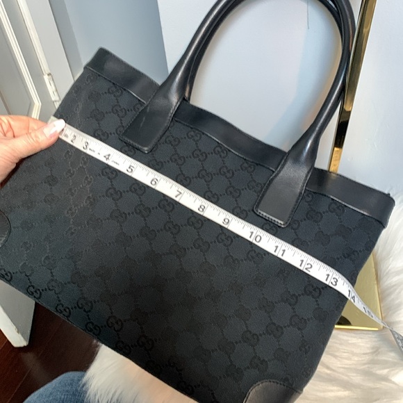 ❌SOLD❌Authentic vintage all back Gucci GG handbag - Picture 13 of 17